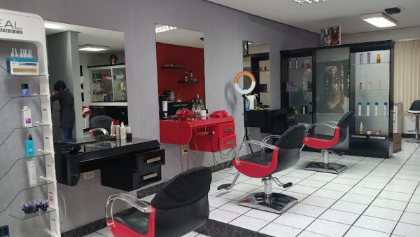 Enredos Peluqueria Unisex