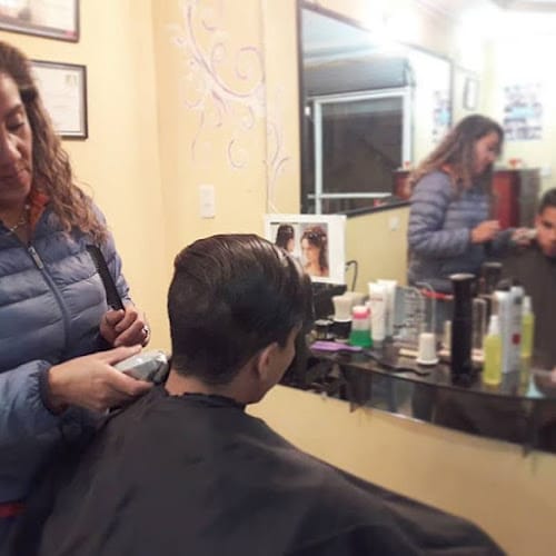 Nails & Hair - Peluquería