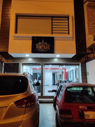 Vintage Barber Club #2